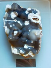 Superbe rare Agate botryoidal de Madagascar 665gr