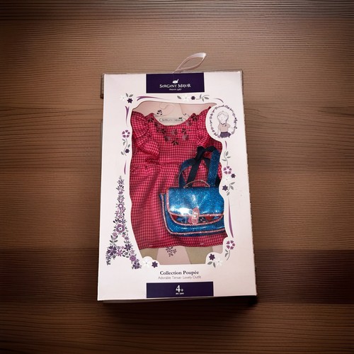 Tenue vêtements neufs - tenue,