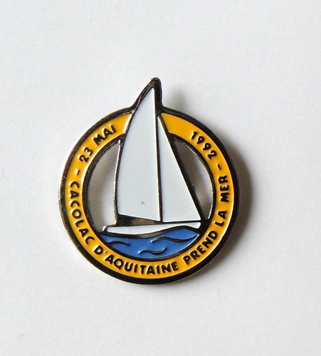 Pin bateau voile cacolac - pin's,