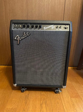 Amplificateur de basses Fender