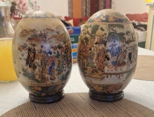 Satsuma paire vases - satsuma,