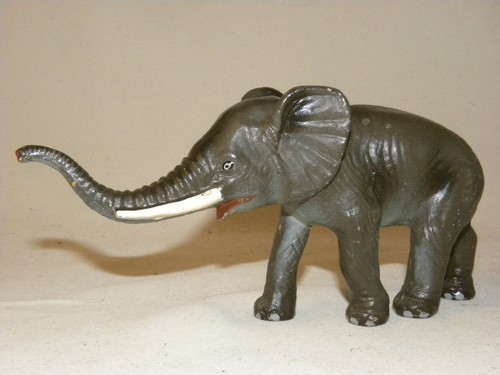 Figurine composition durso - figurine, en