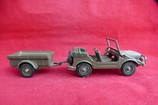 1/43 Solido Jeep Mercedes auto