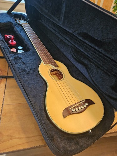 Inch solid spruce top - 34-inch, spruce-top