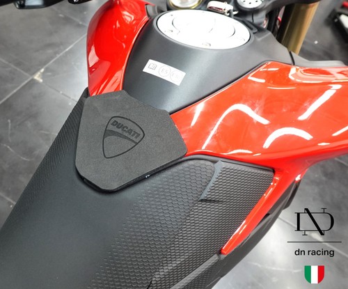 Pare chocs réservoir ducati - pare-chocs,