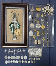 Lot Objets Religieux Anciens -