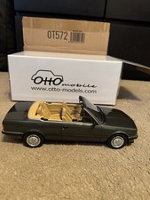 OttOmobile BMW E30 325i Convertible 1982 1:18 Green Voiture Miniature... OT572