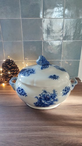 Soupière légumier vintage - /,