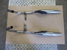 Pots d'échappement gauche et