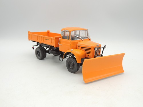 Hachette camion berliet l646 - -,