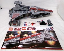 LEGO 2009 Star Wars The Clone War 8039 Venator-Class Republic Attack Cruiser Set
