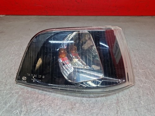 Clignotant droit volvo v40 - volvo,