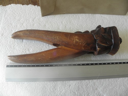 Grand casse noisettes antiques - grand, casse-noisettes