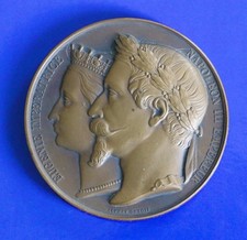 IMPORTANTE MÉDAILLE EN BRONZE