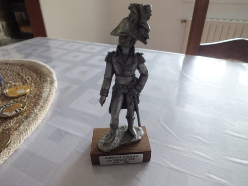 Etain prince figurine - etain,