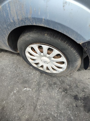 Pneu ford focus berlina - pneu,