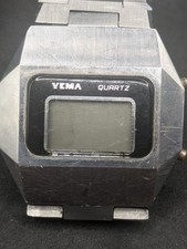Montre YEMA Quartz LCD Vintage
