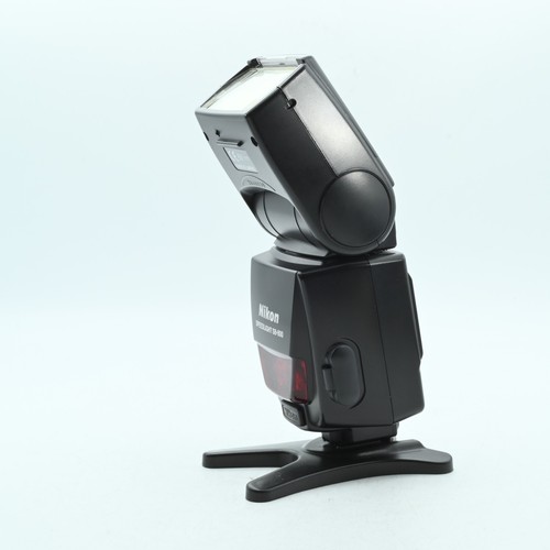 Nikon 800 speedlight flash - nikon,