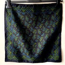 Elégant Foulard de poche