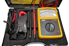 CHAUVIN ARNOUX C.A 5005 MULTIMETRE INDUSTRIEL  AIGUILLE ET PINCE C.A MN 89 200A