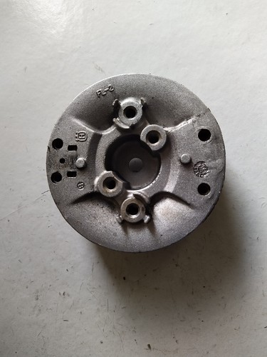 Volant magnetique pour - ,