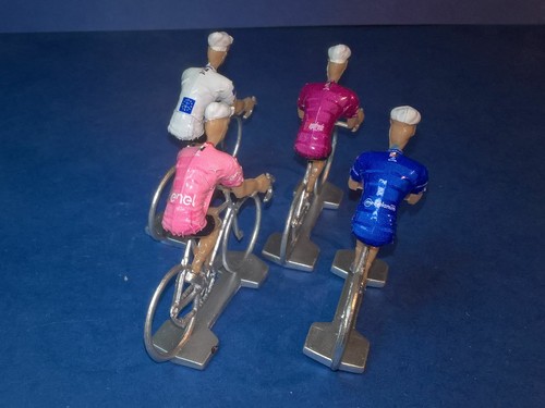 Lot cyclistes giro - 4,