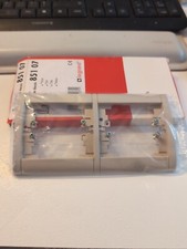 85107 LEGRAND SAGANE Plaque