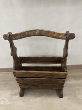 Porte-revues Brutaliste