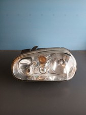 Volkswagen Golf 4 / Phare