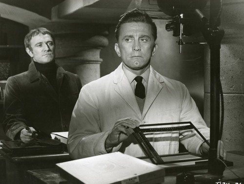 Kirk douglas richard harris - kirk,
