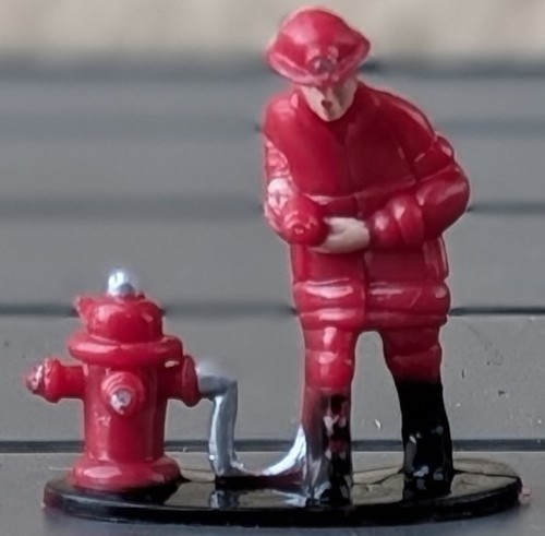 Figurine pompier avec bouche - figurine,
