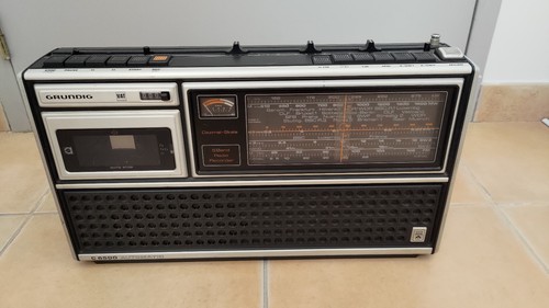 Radio bandes lecteur k7 - +,