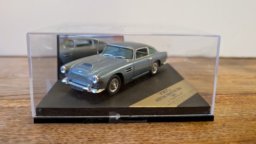 Vitesse aston martin db4 - vitesse, 1/43