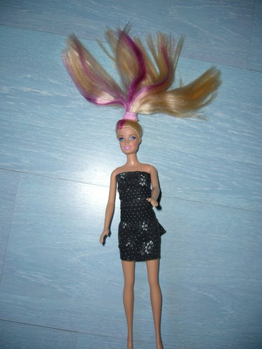 Poupée barbie habillée - barbie, de