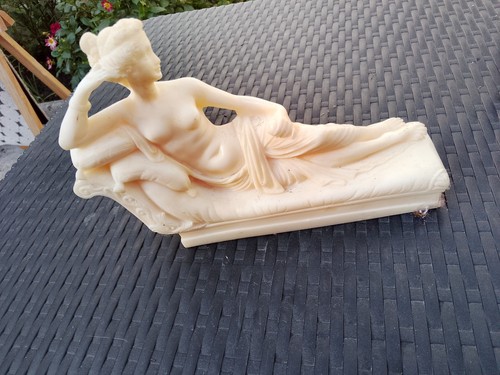 Statuette albâtre vénus - en,