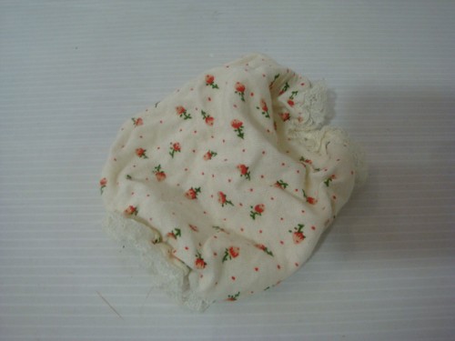 Accessoire ancien bonnet - , de