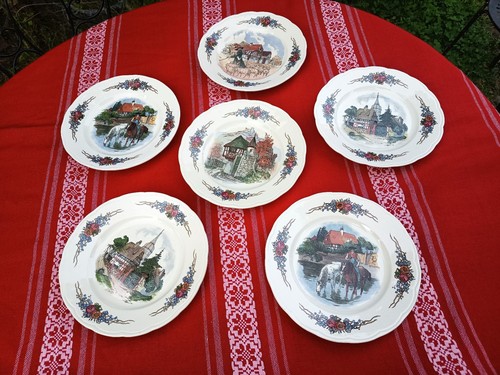 Anciennes assiettes à - 6,