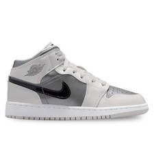 Chaussures Nike  Air Jordan 1