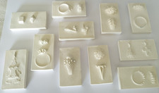 LOT DE MOULAGES ANCIENS BIJOUX