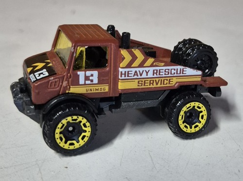 Hot wheels mercedes benz