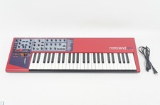 Clavier synthétiseur de