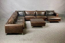 GIGANTESQUE CANAPÉ MODULABLE