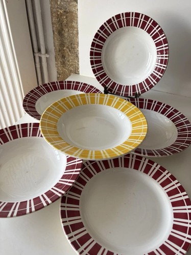 Assiettes creuses plates - assiettes,