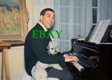 Photographie de LUIS MARIANO 1970