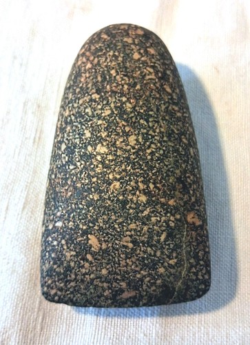 Hache prehistorique pierre - en,