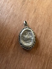 Ancien Pendentif Porte Photo