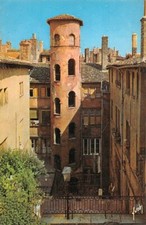 LYON - La Maison du Cribe-Tour - Colors and light of France