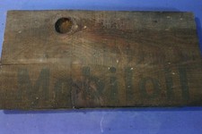 Ancienne facade de caisse de bidon d' huile AUTOMOBILIA MOBILOIL 3