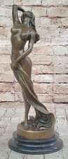 Statue En Bronze De Femme Nue