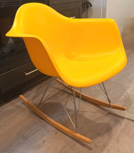 Eames inspired rar rocking - rar,